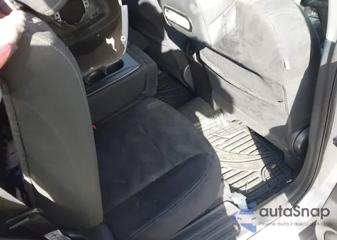 2016 Nissan Rogue Sv z USA, uszkodzony, nr VIN 5N1AT2MV7GC810601